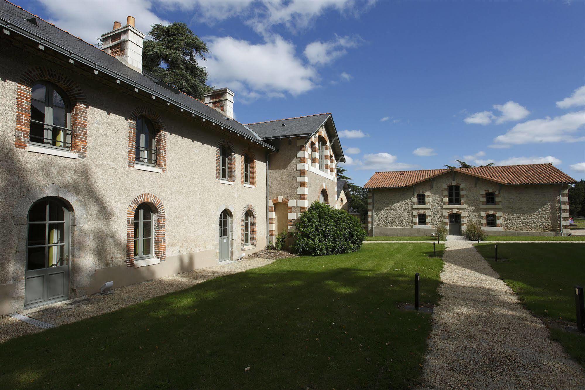 Hotel Chateau De La Barbiniere Saint-Laurent-sur-Sevre